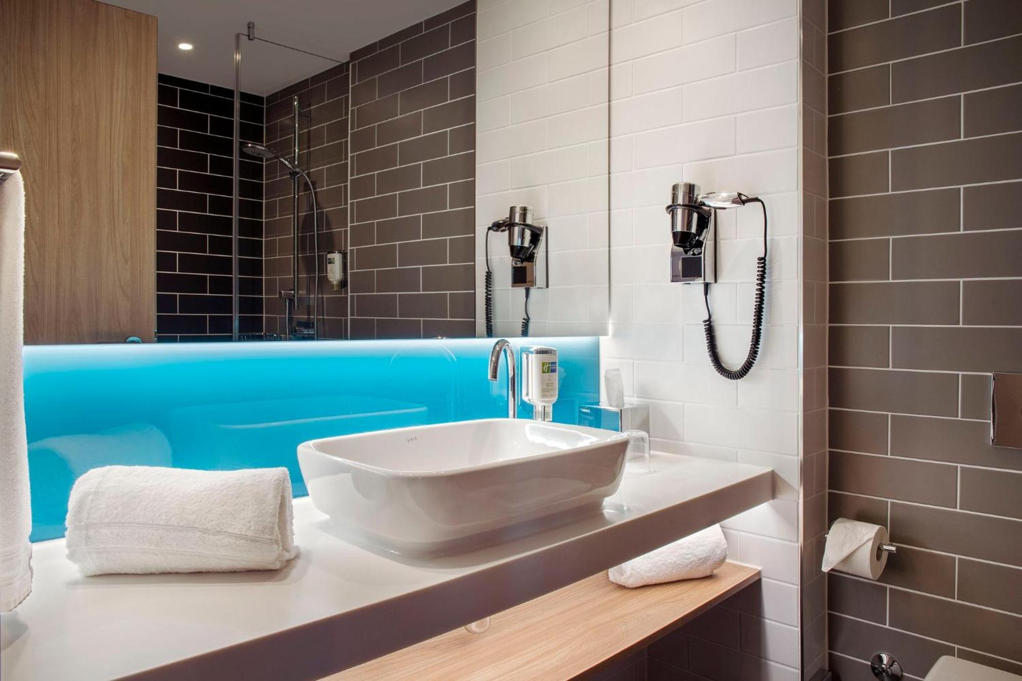 Express Stuttgart-waiblingen By Ihg Hotel