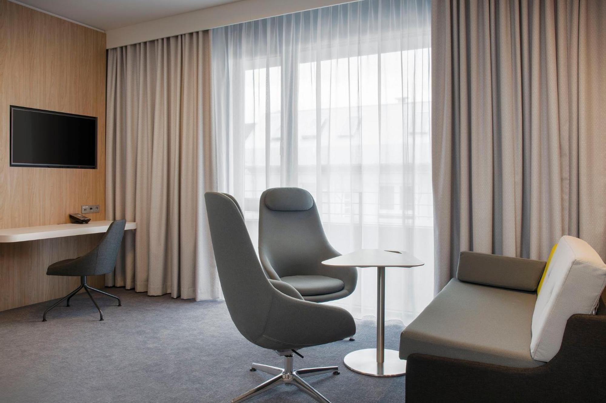 Hotel Express Stuttgart-waiblingen By Ihg 3*